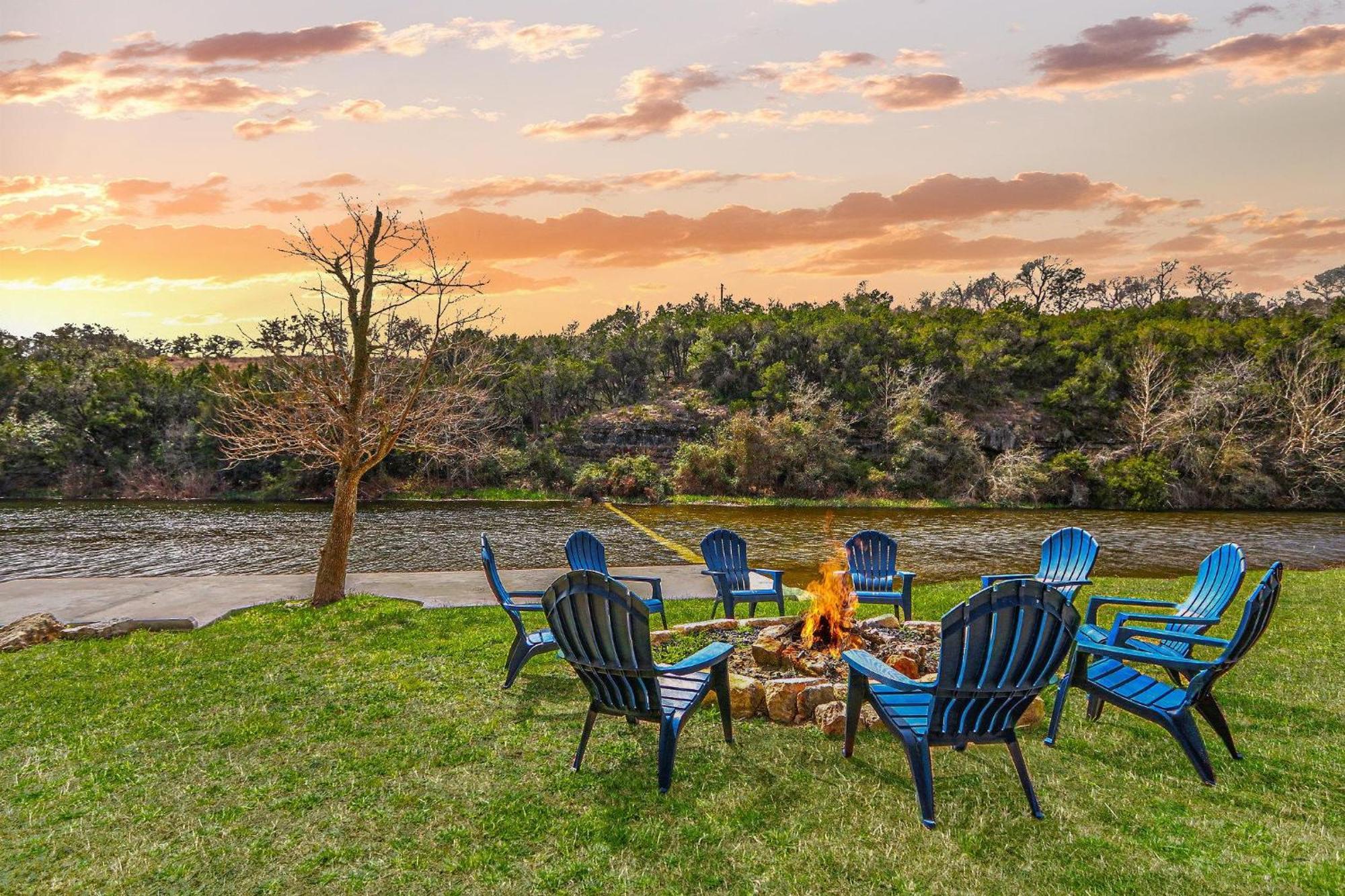 Wimberley Riverhaus ภายนอก รูปภาพ